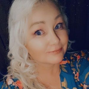 Meet your Posher, Kylie